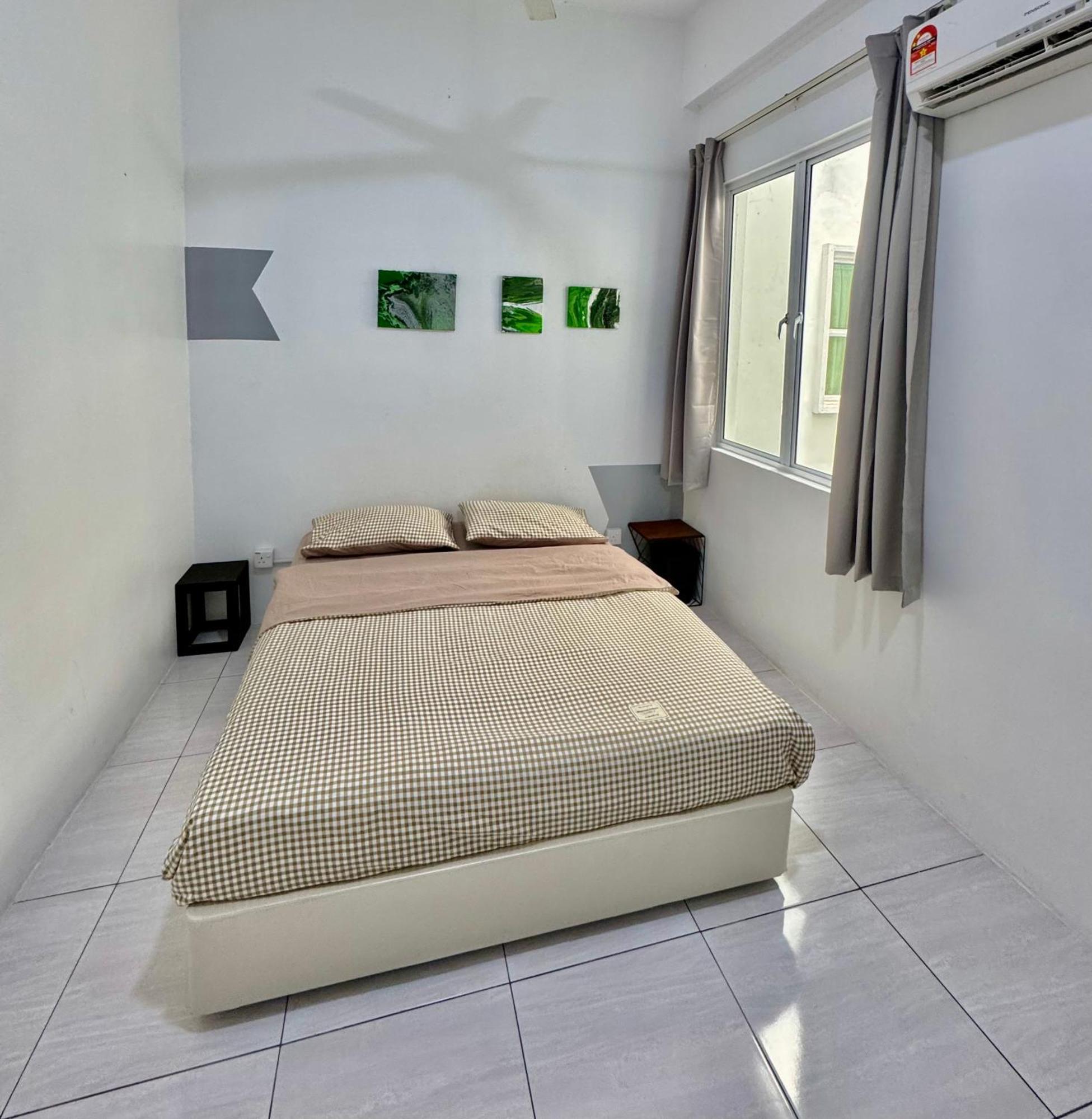 Full Moon Apartment Kuah Exterior photo